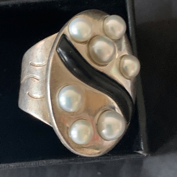 Silver black onyx Pearl Ring